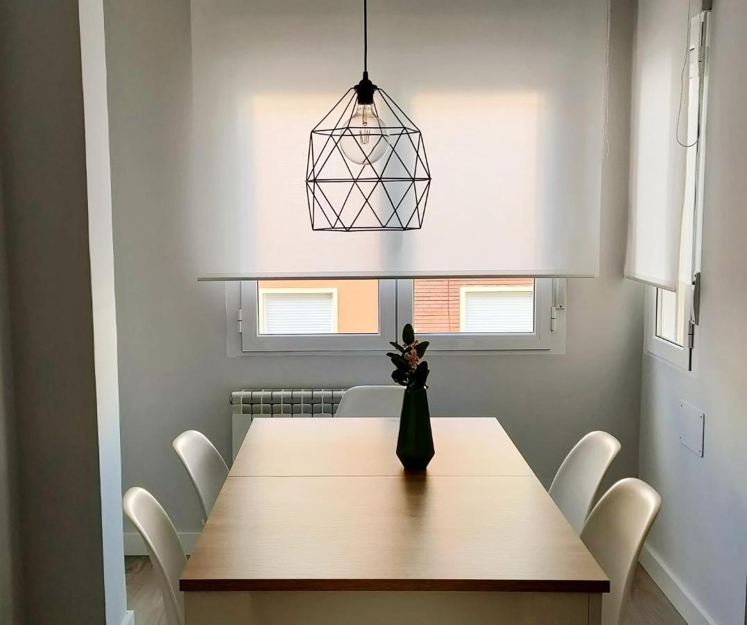Housingleon Velarde Lägenhet Exteriör bild